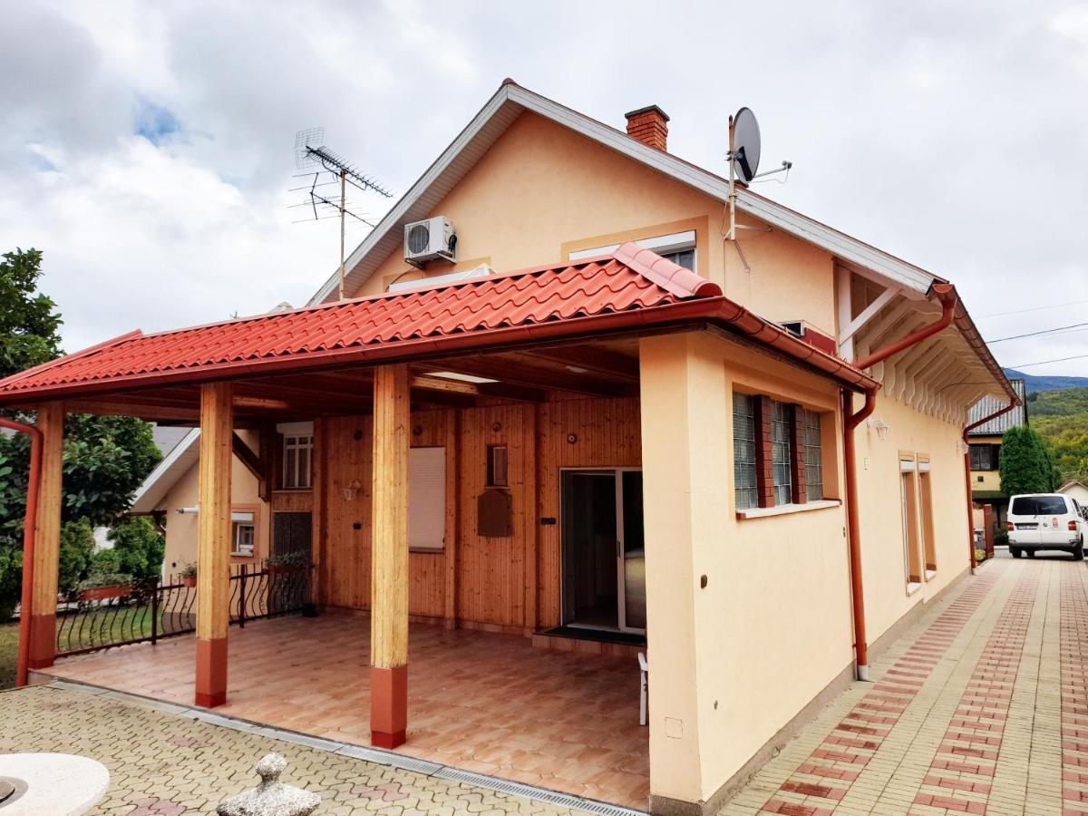 Matra Wellness Vendeghaz Otel Parádsasvár Dış mekan fotoğraf